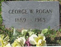 rogangeorgew.jpg (153228 bytes)